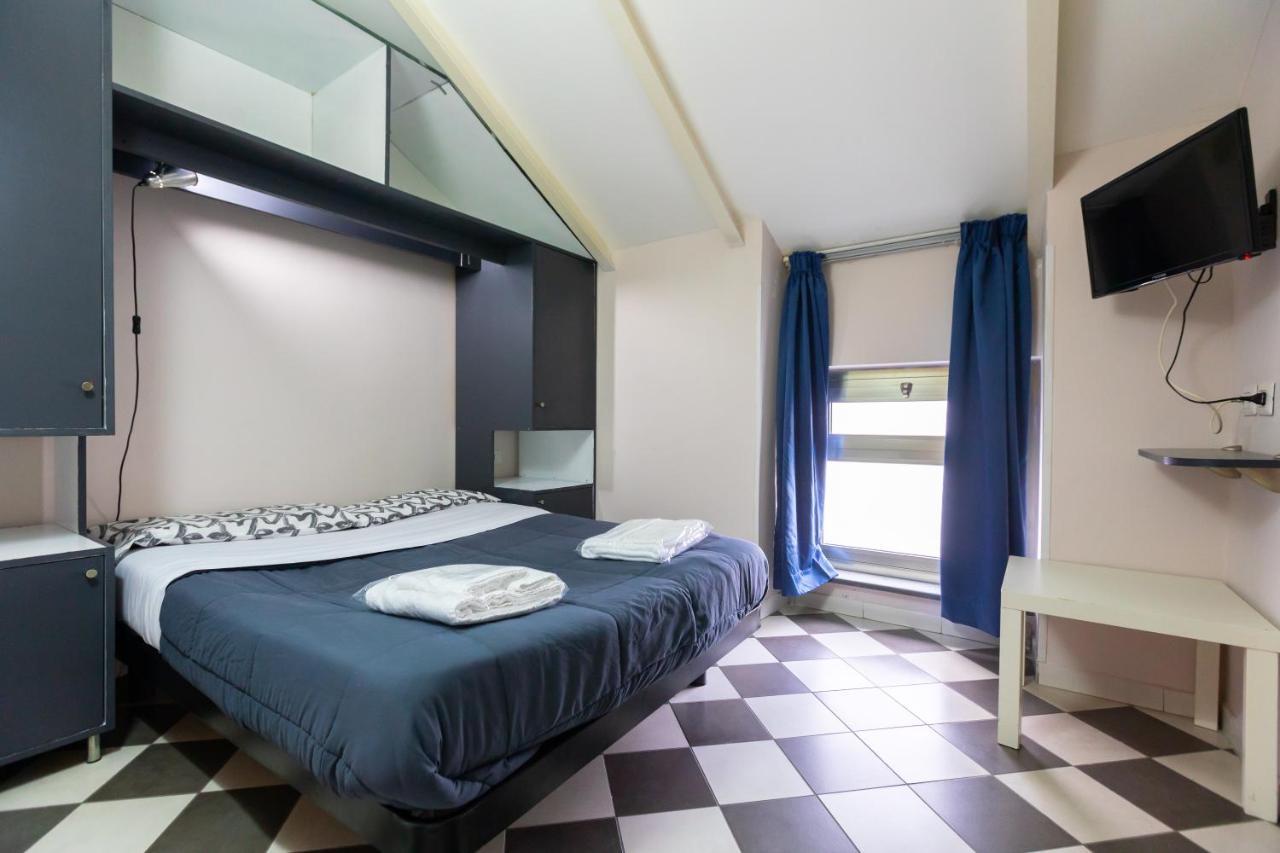 Fabric Hostel Portici Kültér fotó