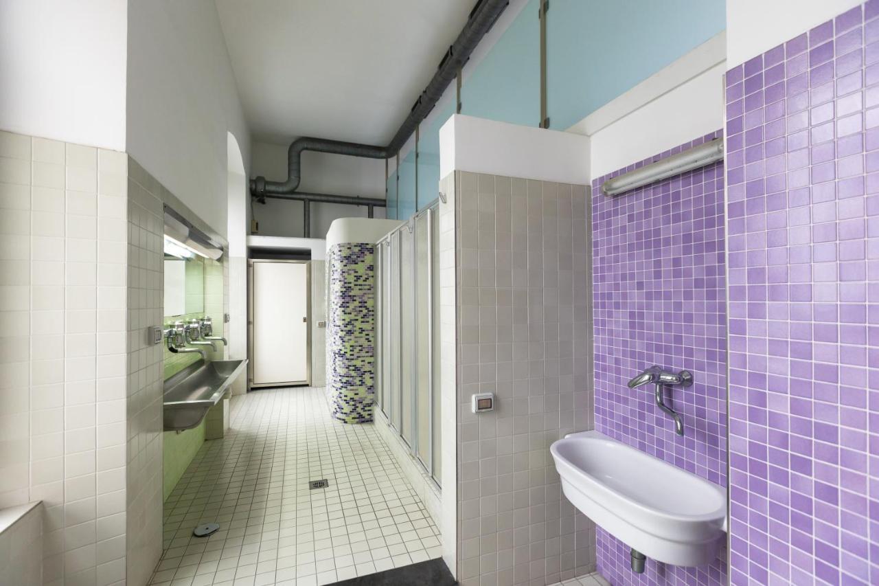 Fabric Hostel Portici Kültér fotó
