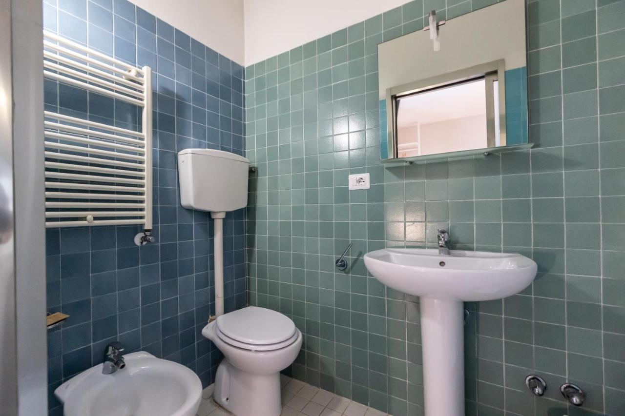 Fabric Hostel Portici Kültér fotó